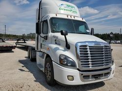 Vehiculos salvage en venta de Copart Houston, TX: 2014 Freightliner Cascadia 113