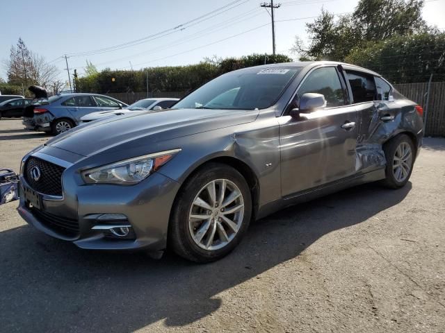 2015 Infiniti Q50 Base