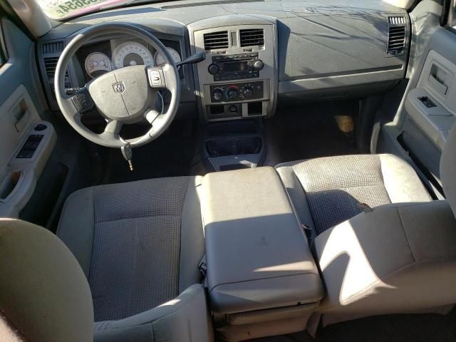 2007 Dodge Dakota Quad SLT