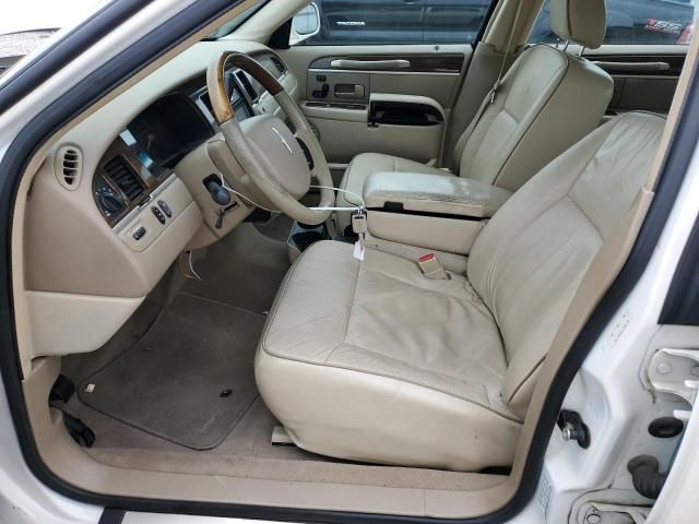 2007 Lincoln Town Car Designer