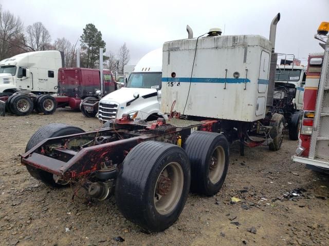 2006 Kenworth Construction T800