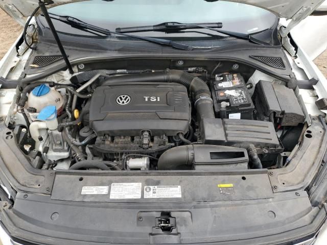 2016 Volkswagen Passat SE