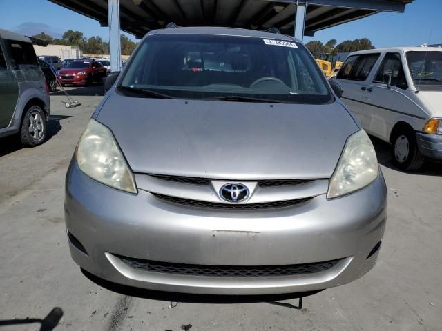 2006 Toyota Sienna CE