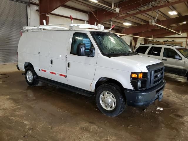 2013 Ford Econoline E350 Super Duty Van