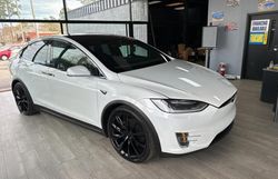 Tesla Model X Vehiculos salvage en venta: 2018 Tesla Model X