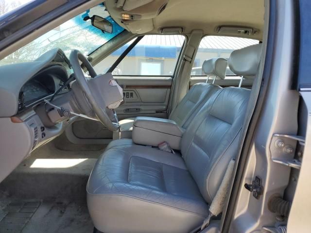 1997 Oldsmobile 88 Base