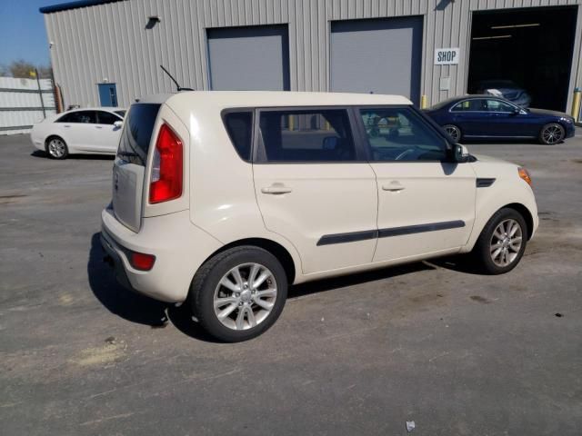 2013 KIA Soul +