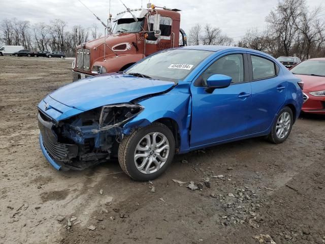 2017 Toyota Yaris IA