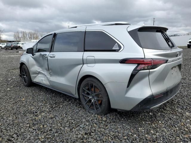 2021 Toyota Sienna Limited