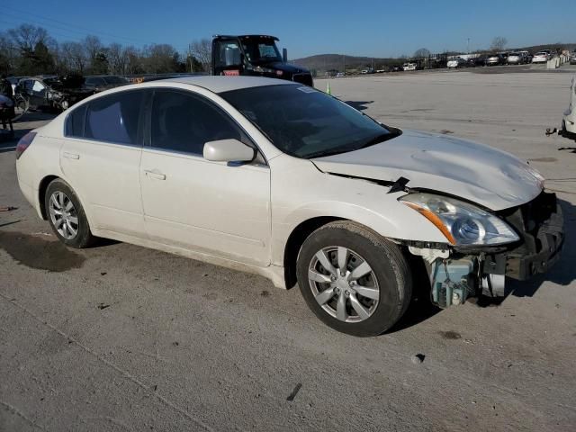 2010 Nissan Altima Base