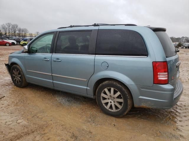 2009 Chrysler Town & Country Touring