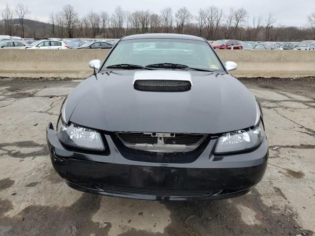 2000 Ford Mustang GT