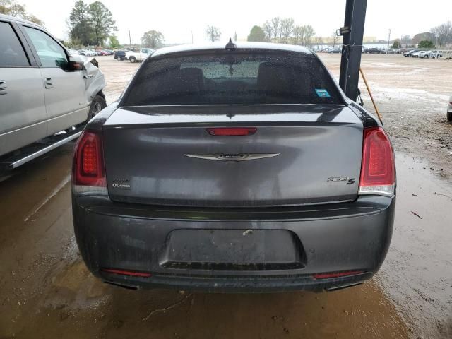 2016 Chrysler 300 S