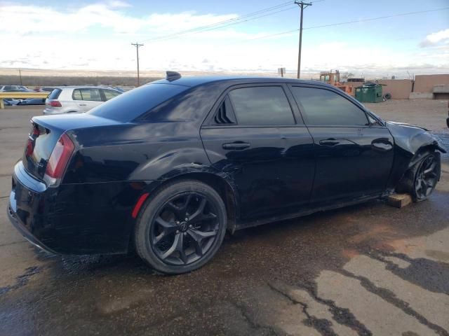 2020 Chrysler 300 Touring