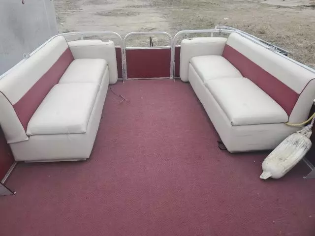 1993 Premier Pontoon