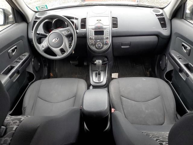 2010 KIA Soul +