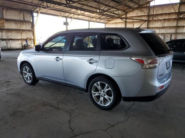 2014 Mitsubishi Outlander SE