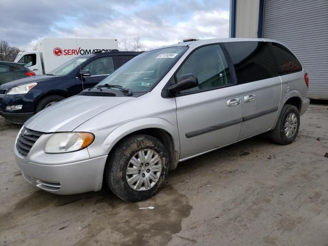 2007 Chrysler Town & Country LX