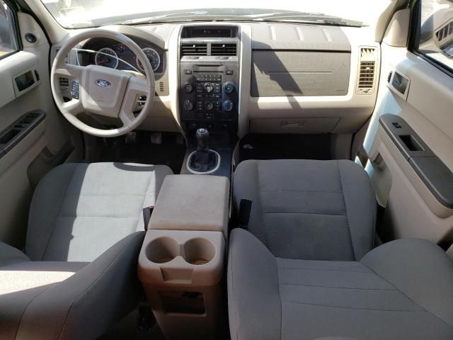 2010 Ford Escape XLS