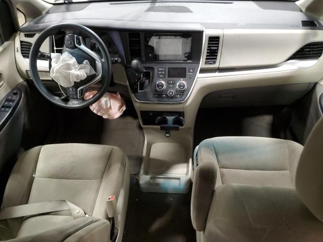 2018 Toyota Sienna