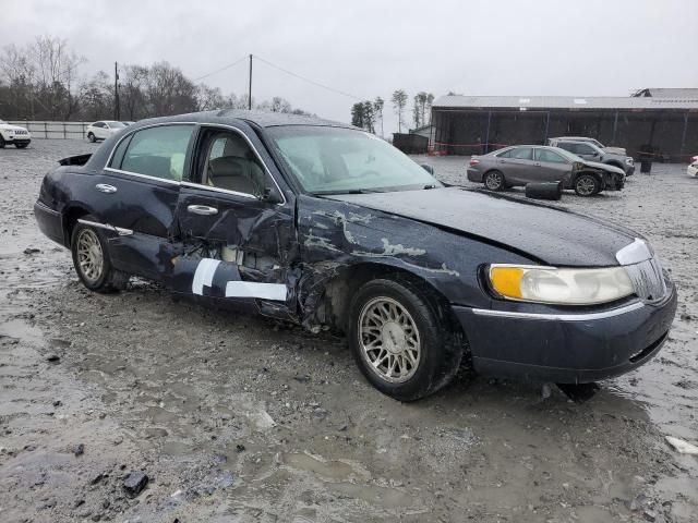 1999 Lincoln Town Car Signature