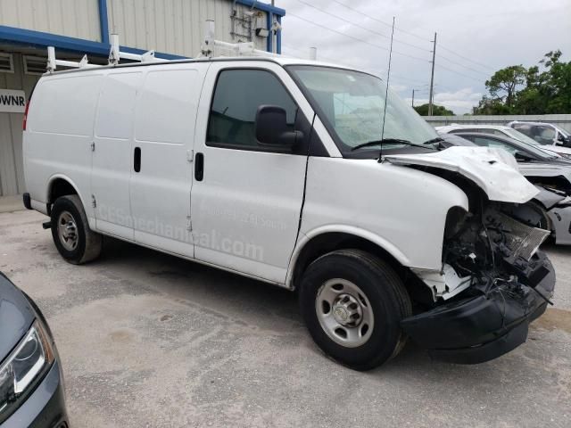 2022 Chevrolet Express G2500