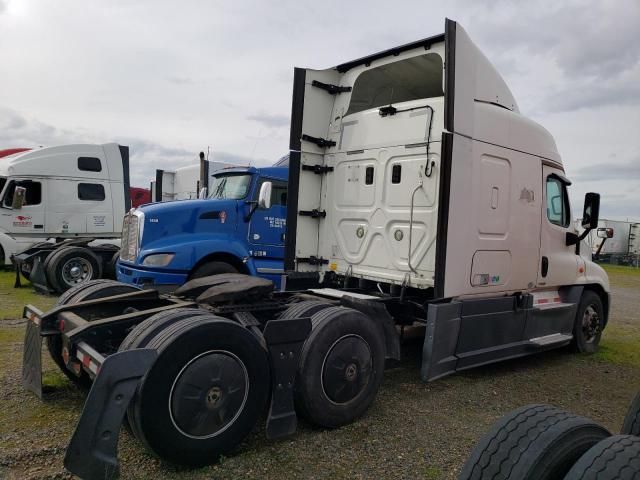 2016 Freightliner Cascadia 125