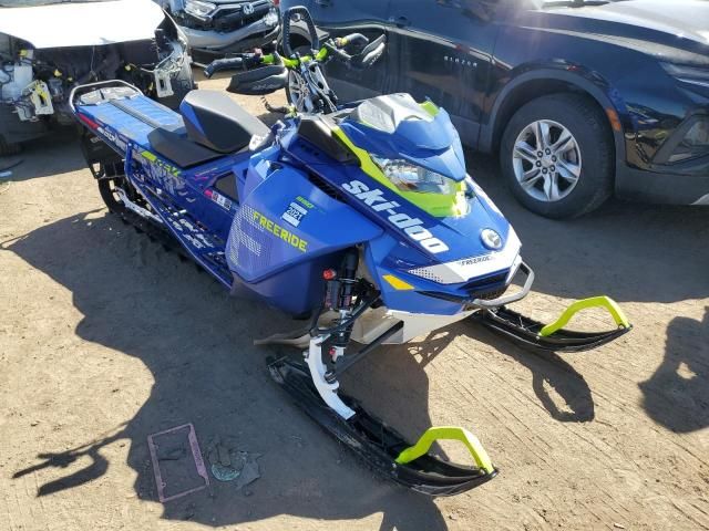 2020 Skidoo Freeride