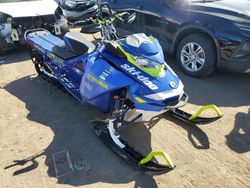 Motos salvage para piezas a la venta en subasta: 2020 Skidoo Freeride