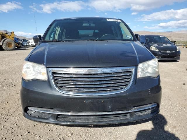 2011 Chrysler Town & Country Touring