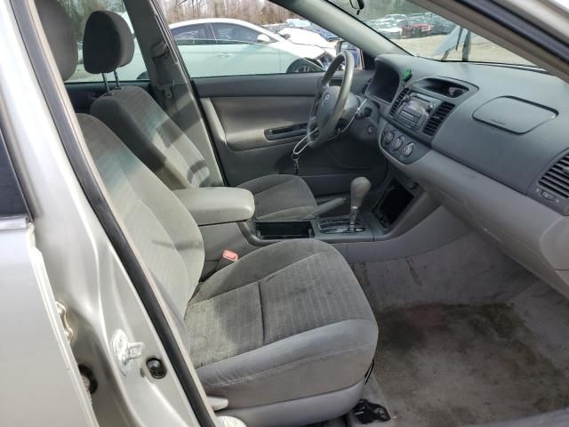 2005 Toyota Camry LE