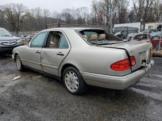 1998 Mercedes-Benz E 320