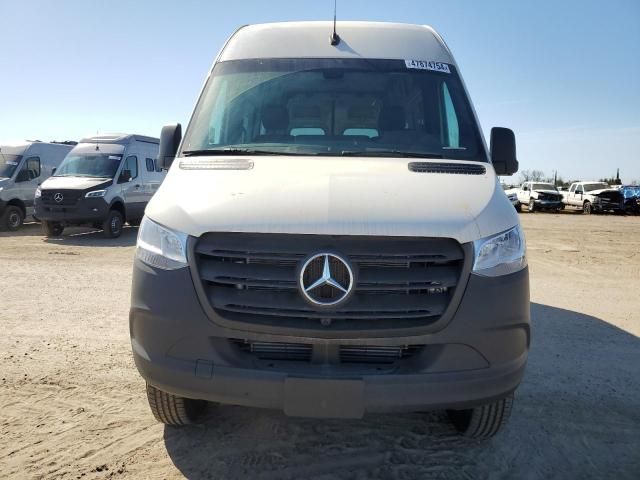 2022 Mercedes-Benz Sprinter 2500