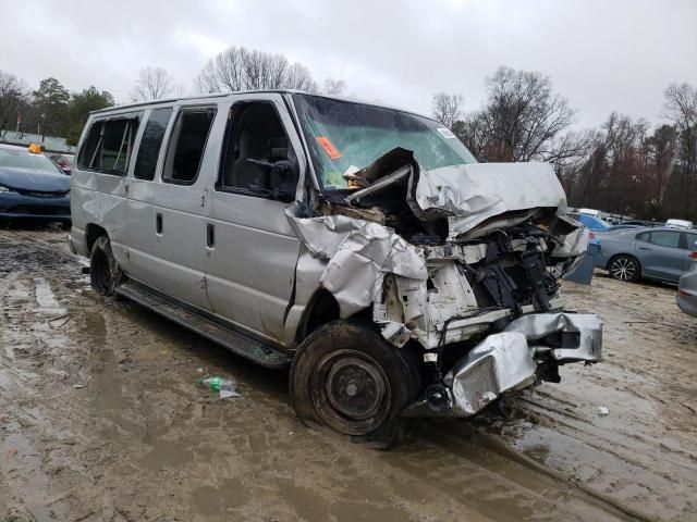 2009 Ford Econoline E350 Super Duty Wagon