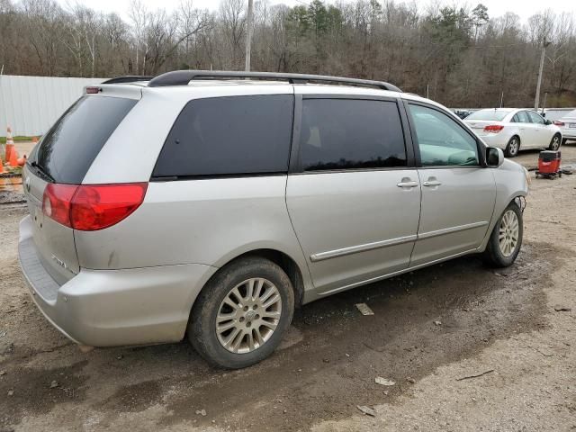 2007 Toyota Sienna XLE