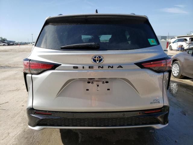 2022 Toyota Sienna XSE