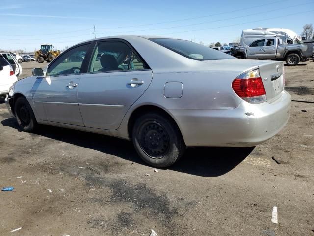 2005 Toyota Camry LE