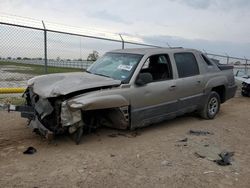 Carros salvage sin ofertas aún a la venta en subasta: 2003 Chevrolet Avalanche C1500