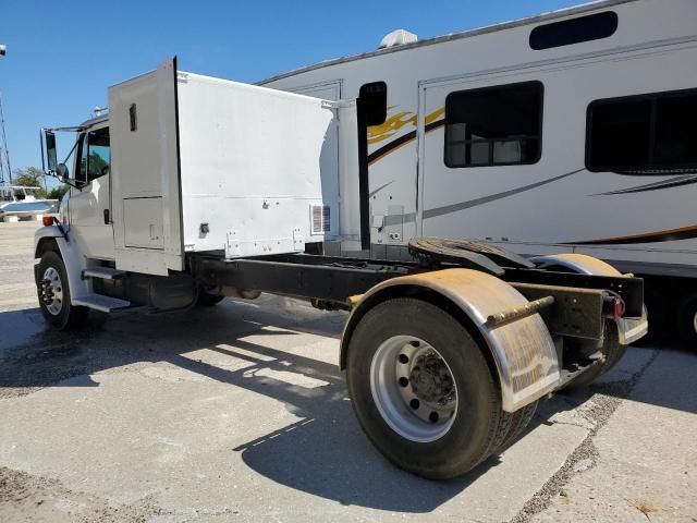 1999 Freightliner Medium Conventional FL70