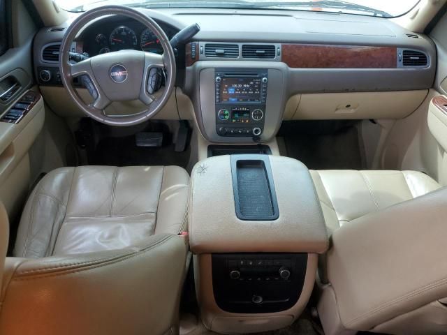 2011 GMC Yukon XL C1500 SLT