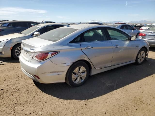 2013 Hyundai Sonata Hybrid