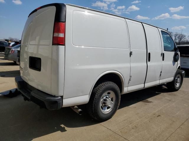 2016 Chevrolet Express G2500