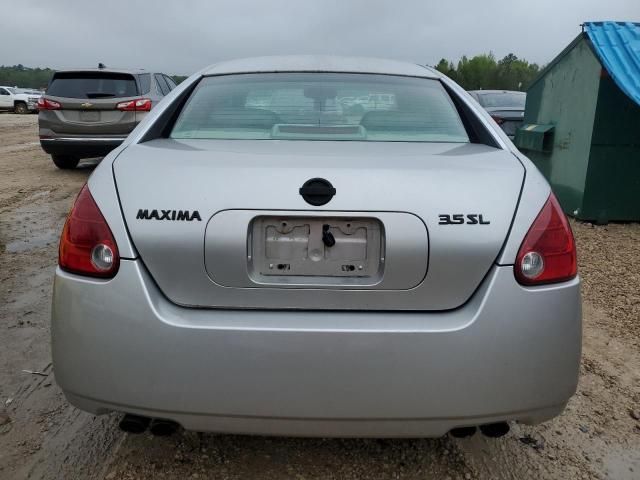 2004 Nissan Maxima SE