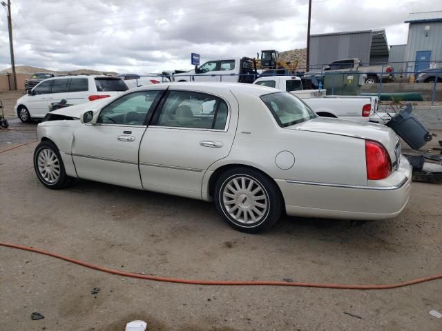 2004 Lincoln Town Car Ultimate