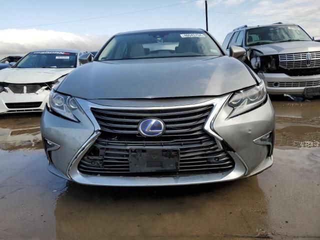 2017 Lexus ES 300H