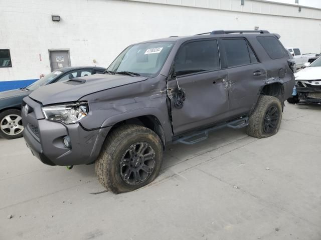 2017 Toyota 4runner SR5/SR5 Premium