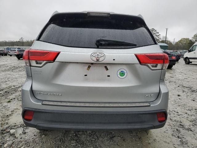 2019 Toyota Highlander SE