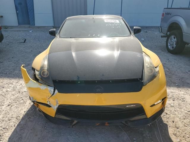 2017 Nissan 370Z Base