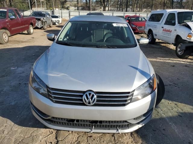 2014 Volkswagen Passat S