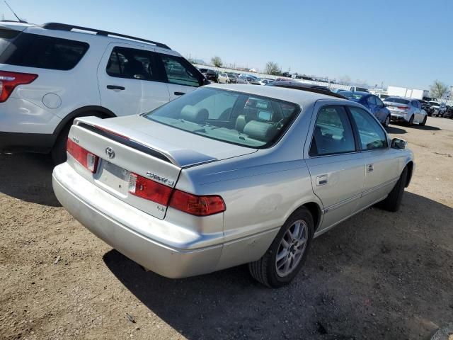 2000 Toyota Camry LE